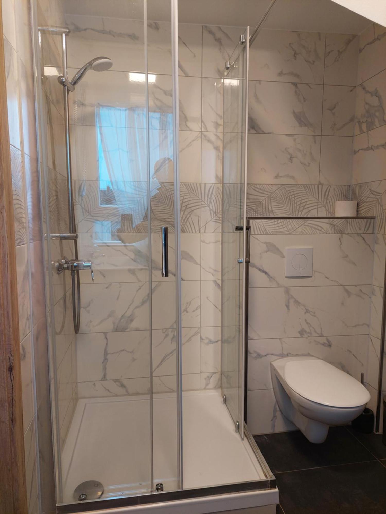 Hotel Bruchsaler Herz Bagian luar foto